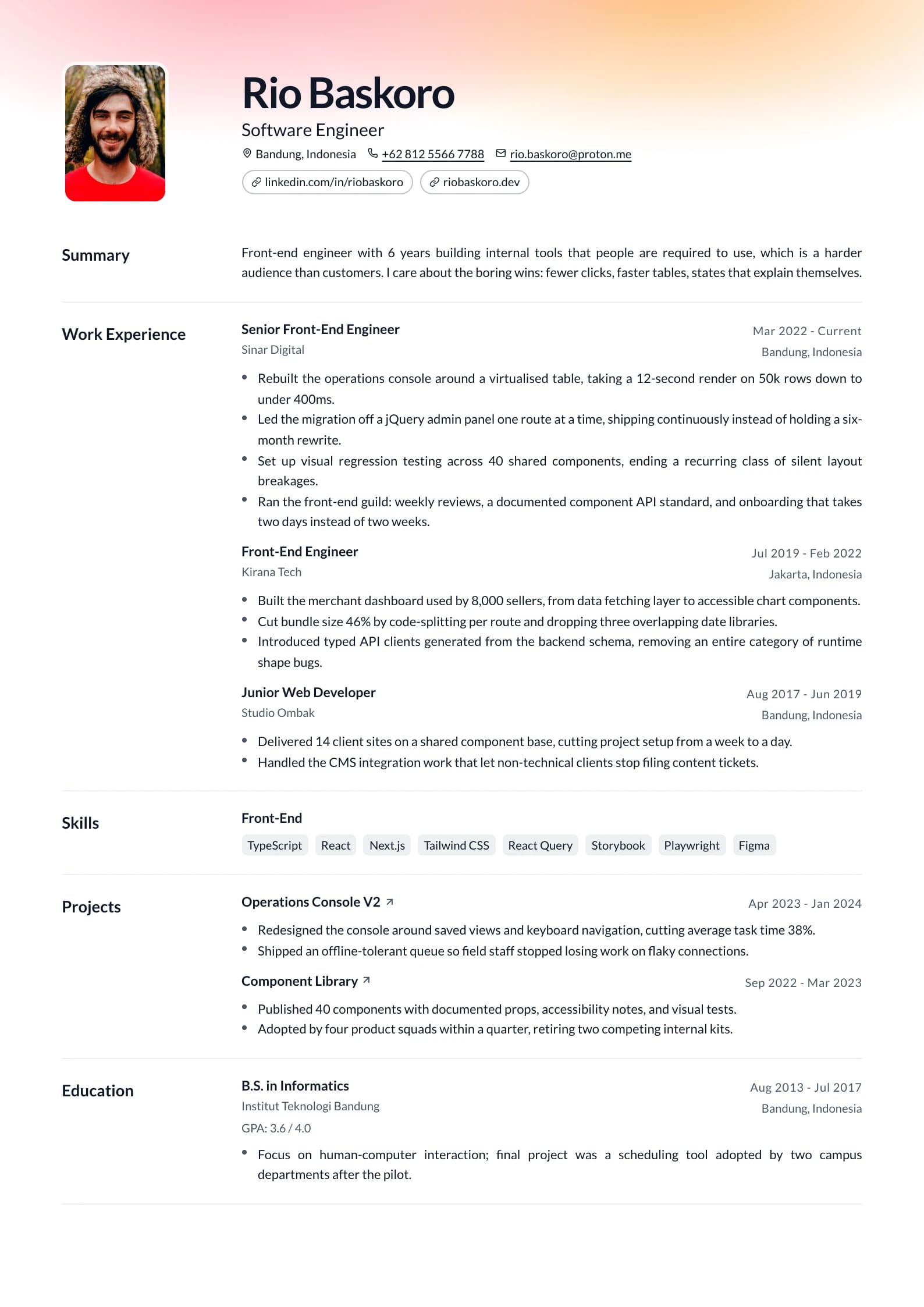 Aurora Peach resume template