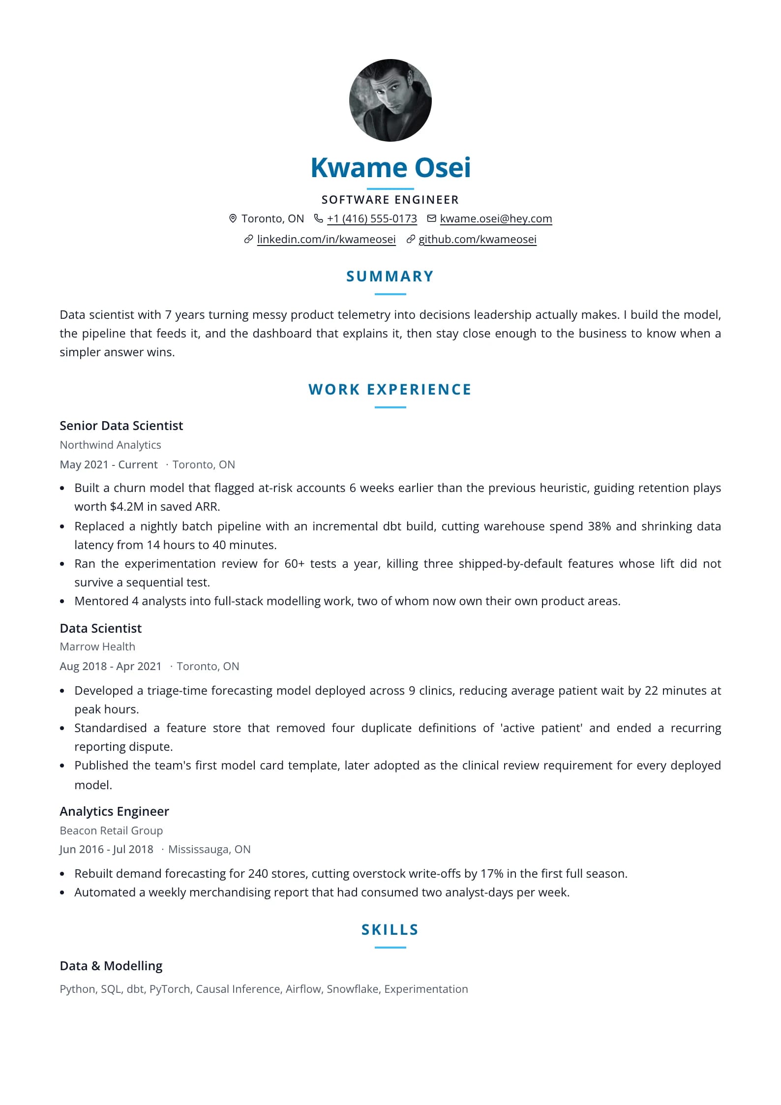 Modern Centered Ocean resume template
